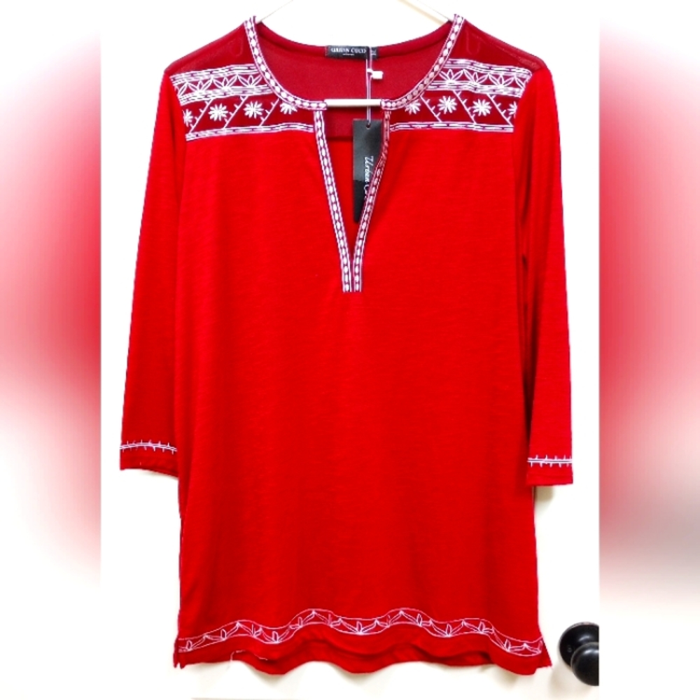 NWT women's 3/4 sleeve embroidered boho blouse